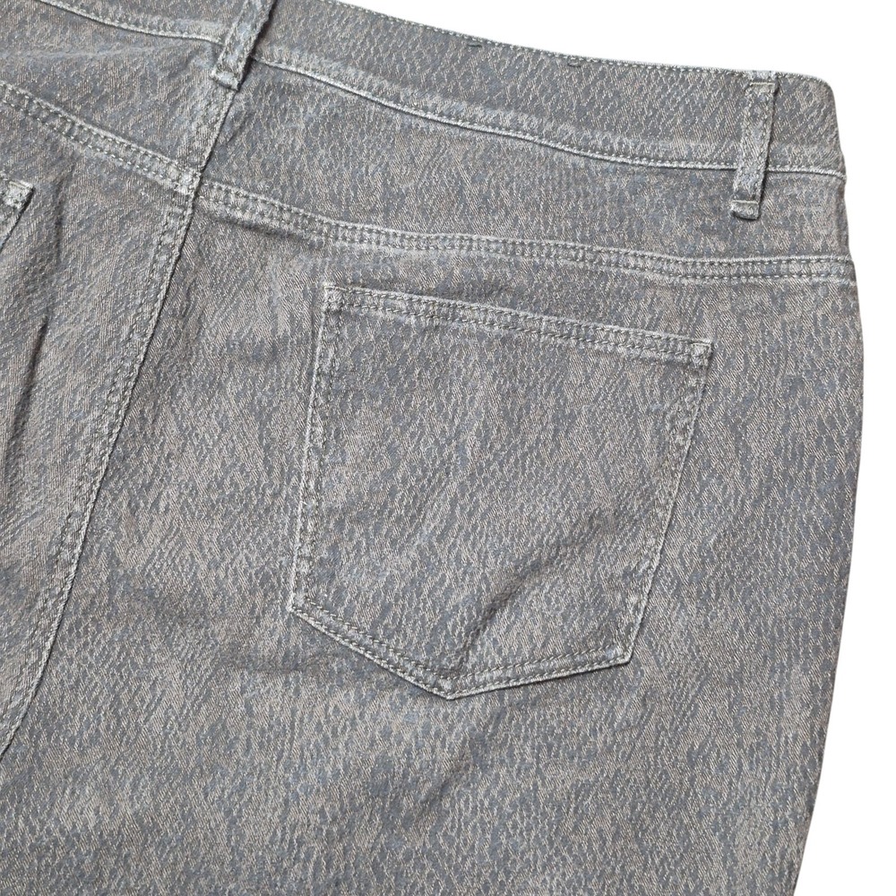 Lafayette 148 Women's Size‎ 14 Thompson Straight Leg Snake Texture Jeans